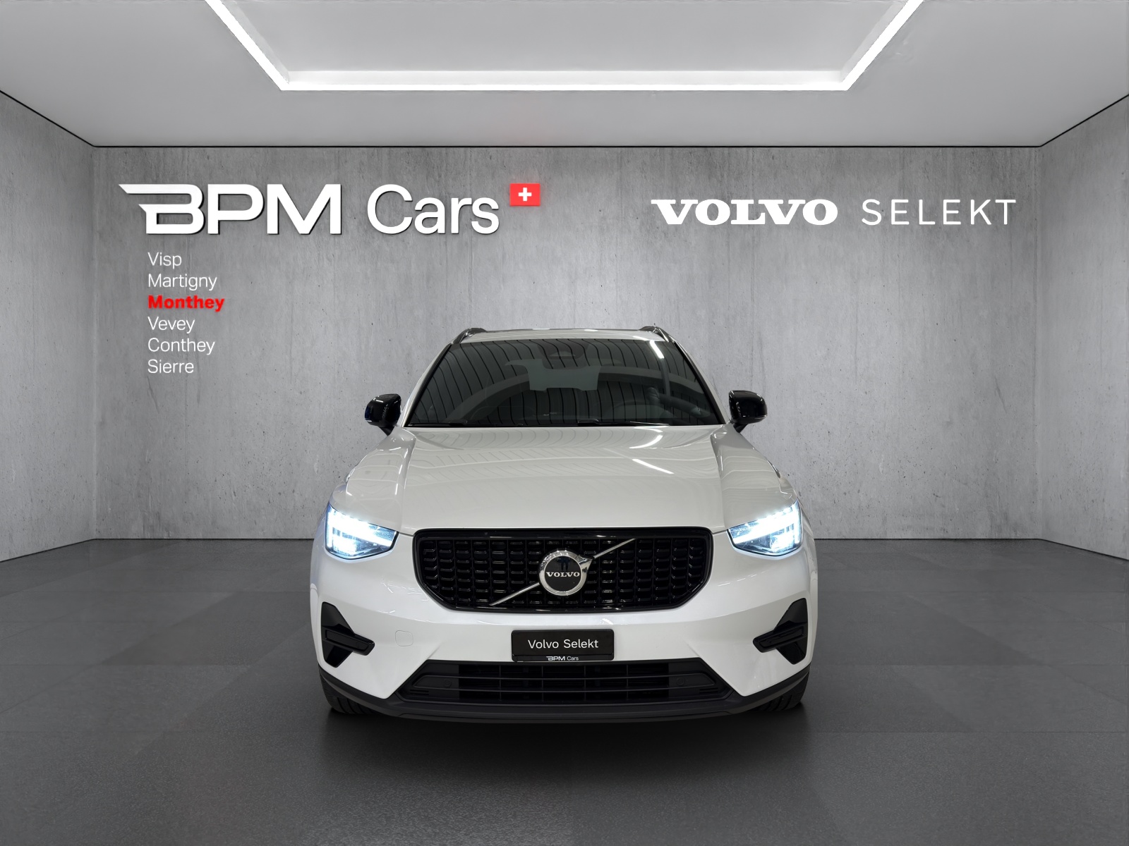 Image VOLVO XC40 XC40 B4 Benzin Mild Hybrid AWD Plus Dark DCT