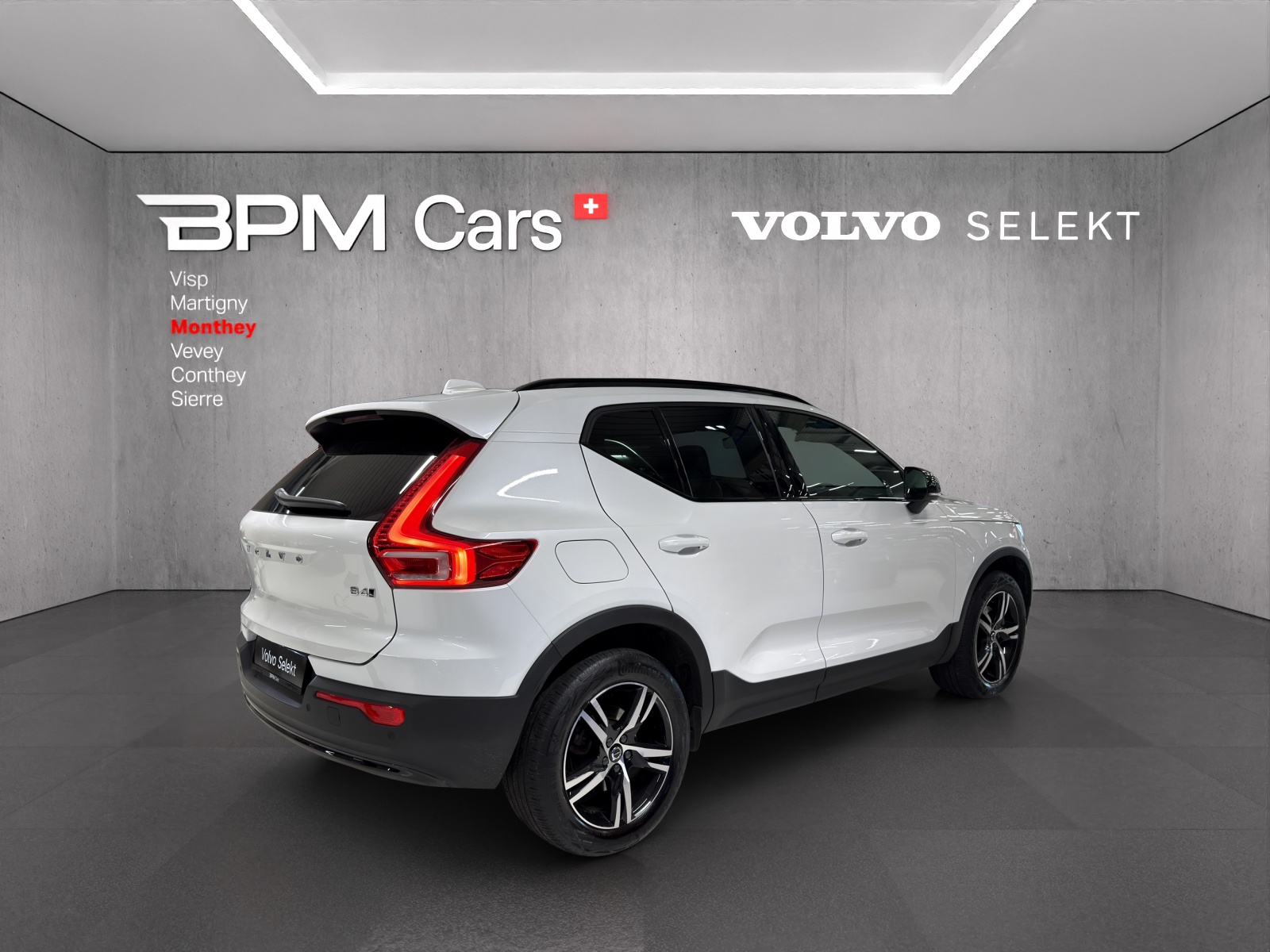 Image VOLVO XC40 XC40 B4 Benzin Mild Hybrid AWD Plus Dark DCT