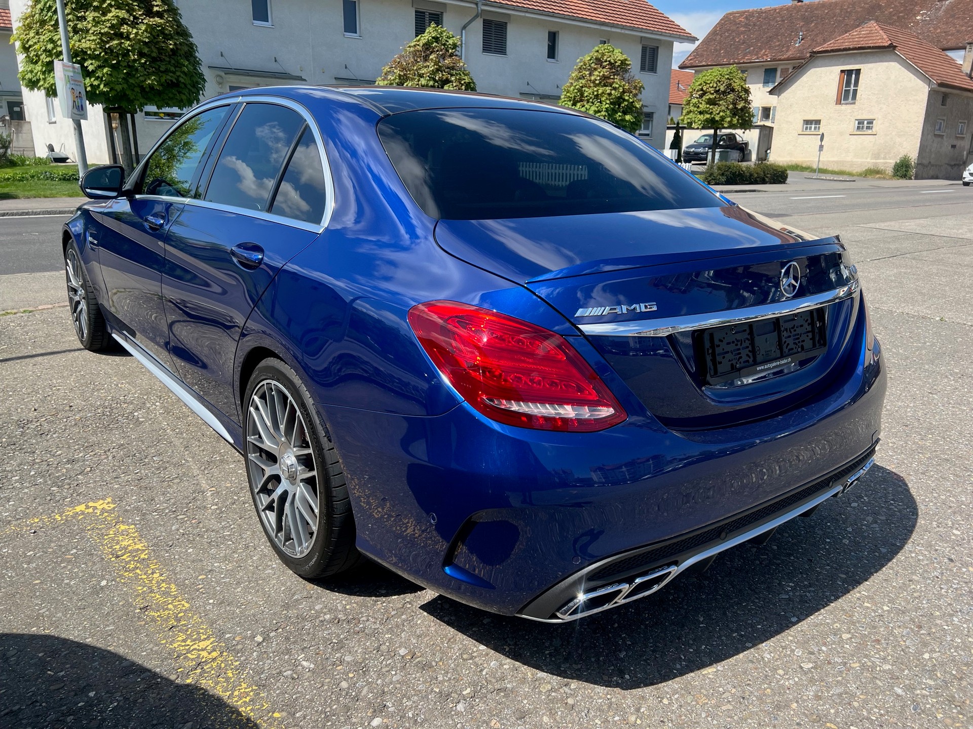 MERCEDES-BENZ C 63 S AMG Speedshift-showroom-element-3