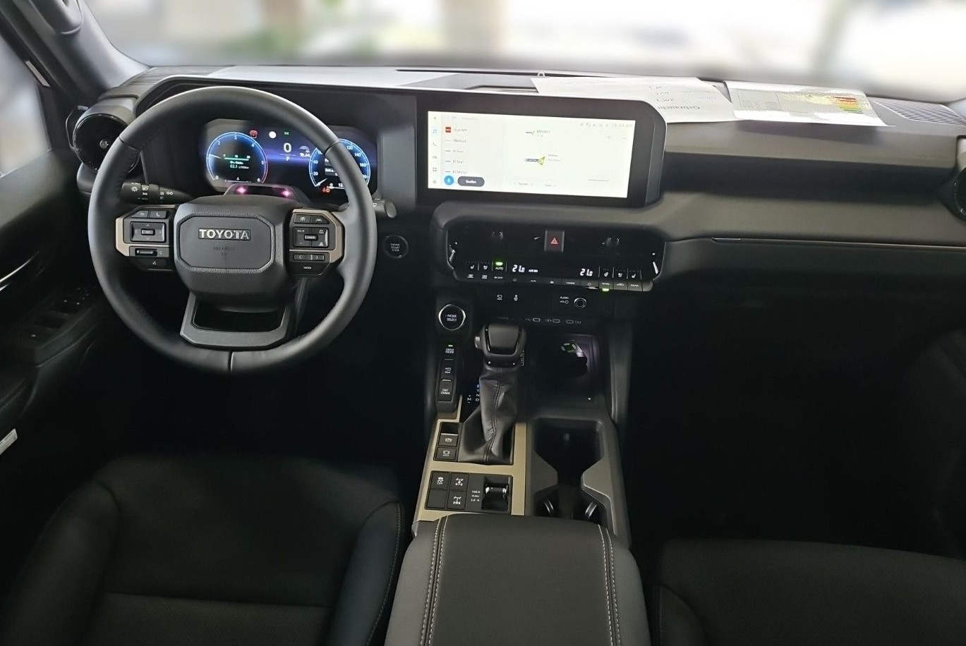 TOYOTA Land Cruiser 2.8TD Comfort Automat-showroom-element-3