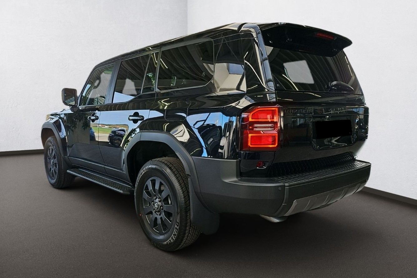 TOYOTA Land Cruiser 2.8TD Comfort Automat-showroom-element-1