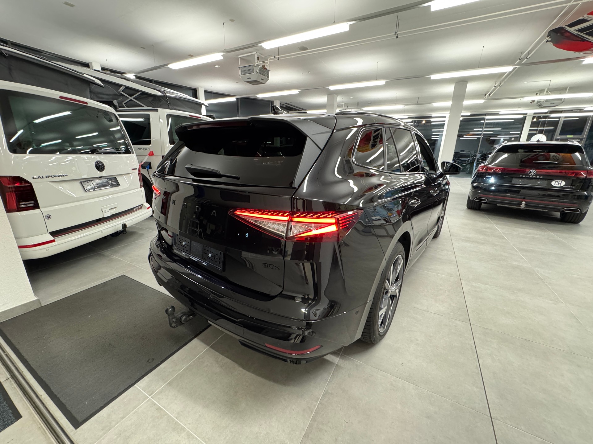 SKODA Enyaq iV 80x Sondermodel (nur-8600km) *SportLine* ((265PS)) *Neupreis 69'890.-*-image-10
