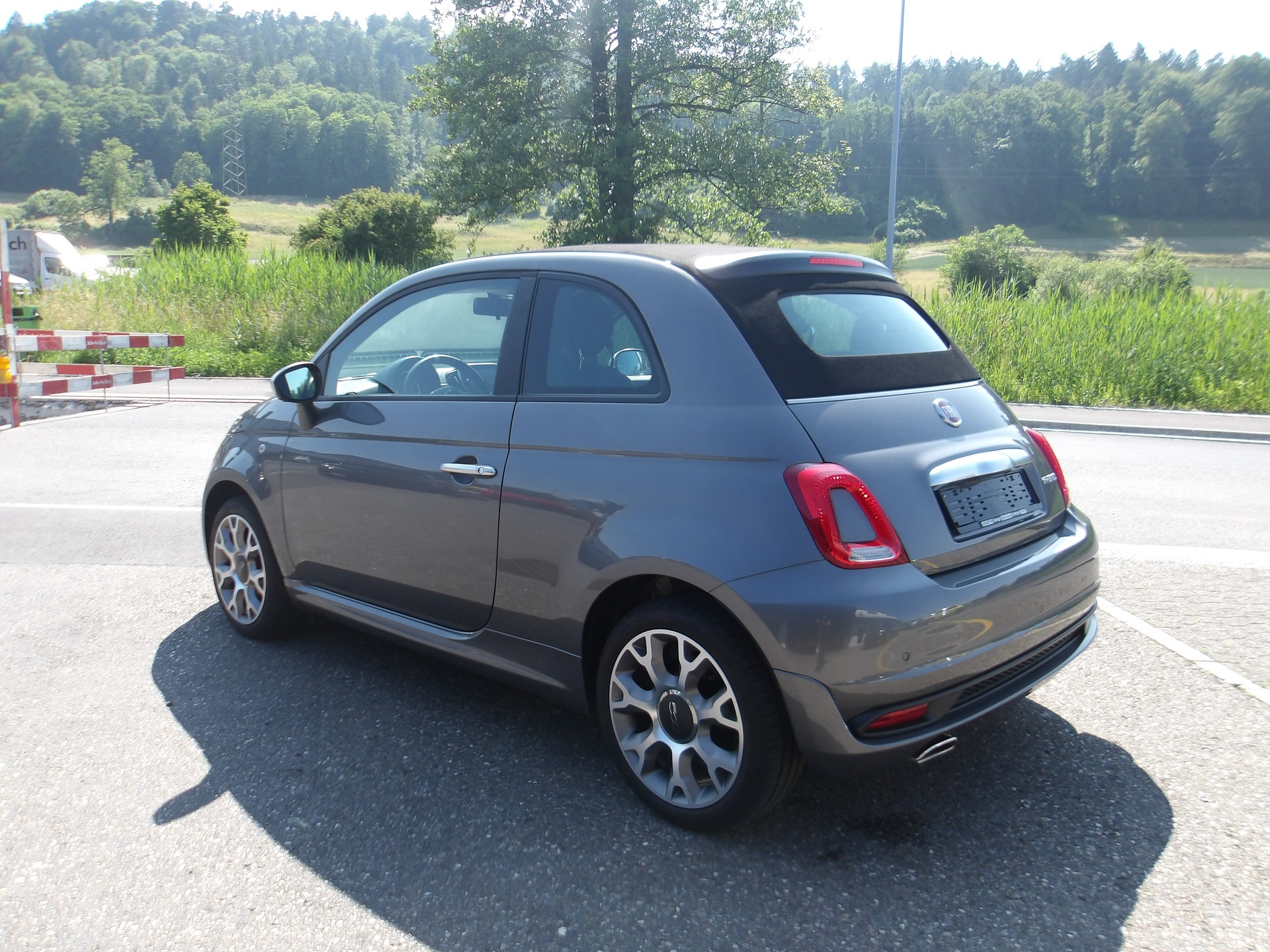 FIAT 500C 1.0 N3 MildHybrid Rockstar-image-2