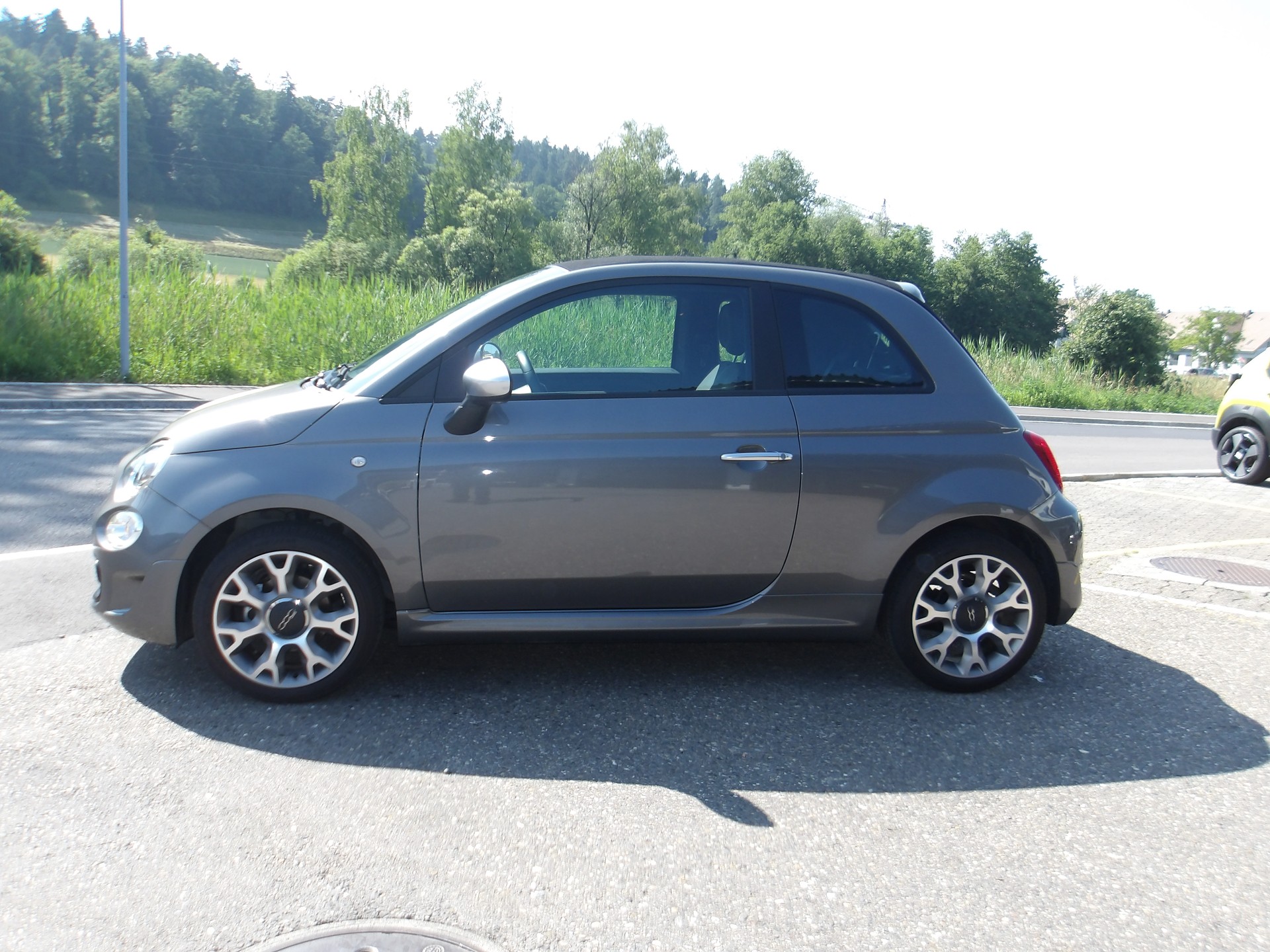 FIAT 500C 1.0 N3 MildHybrid Rockstar-image-1