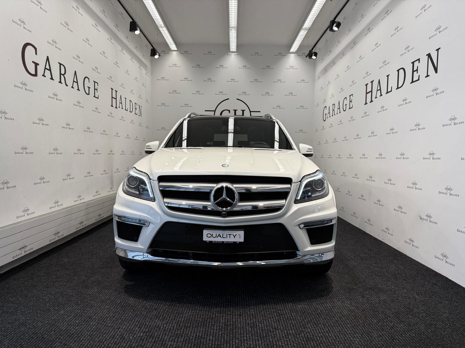 MERCEDES-BENZ GL 500 V8 BlueEF-showroom-element-1