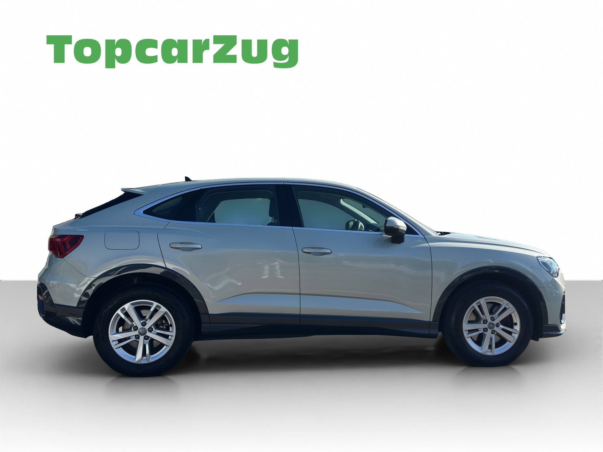 AUDI Q3 Sportback 40 TFSI quattro S-tronic-image-7