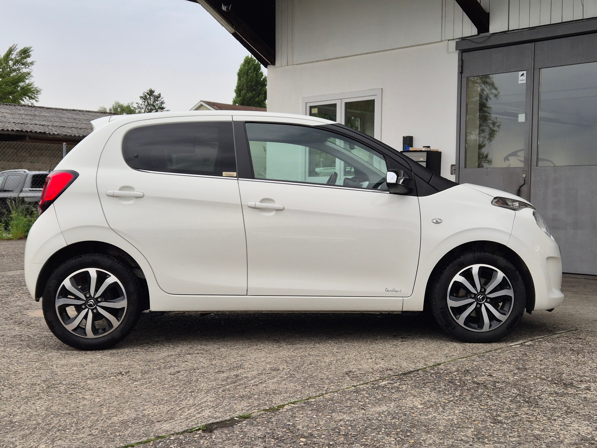 CITROEN C1 1.2 VTI FEEL-showroom-element-3