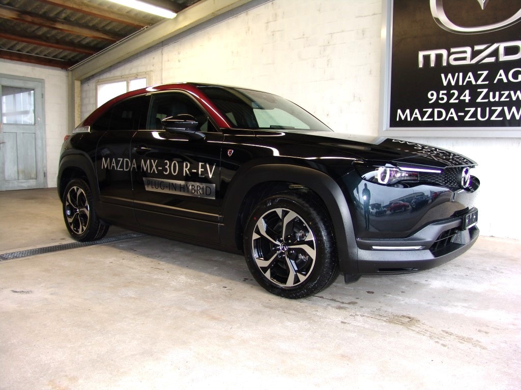 MAZDA MX-30 e-Skyactiv (SUV / GelÃ¤ndewagen)