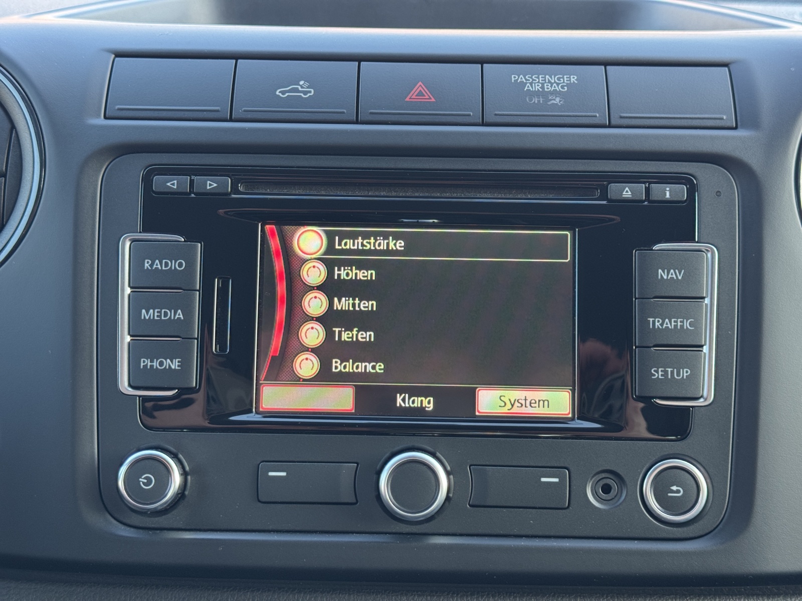 VW Amarok 2.0 BiTDI Startline 4Motion-image-31