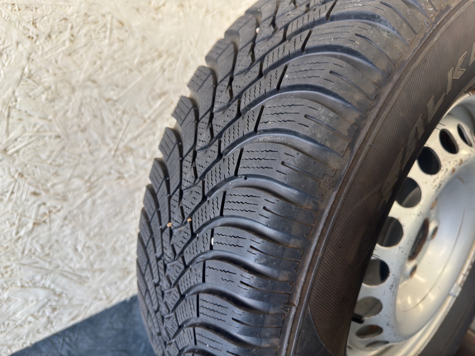 VW Amarok 2.0 BiTDI Startline 4Motion-image-18