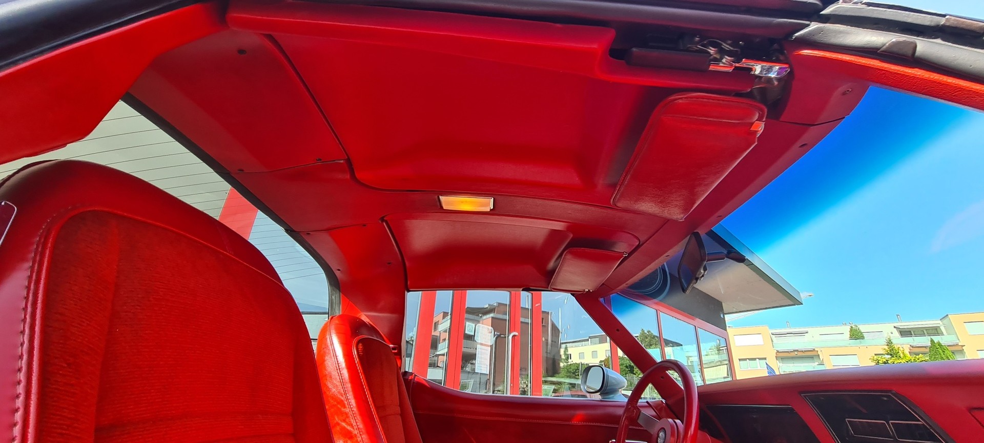 CHEVROLET C3 Targa, 25 Jahre Anniversary Edition-image-8