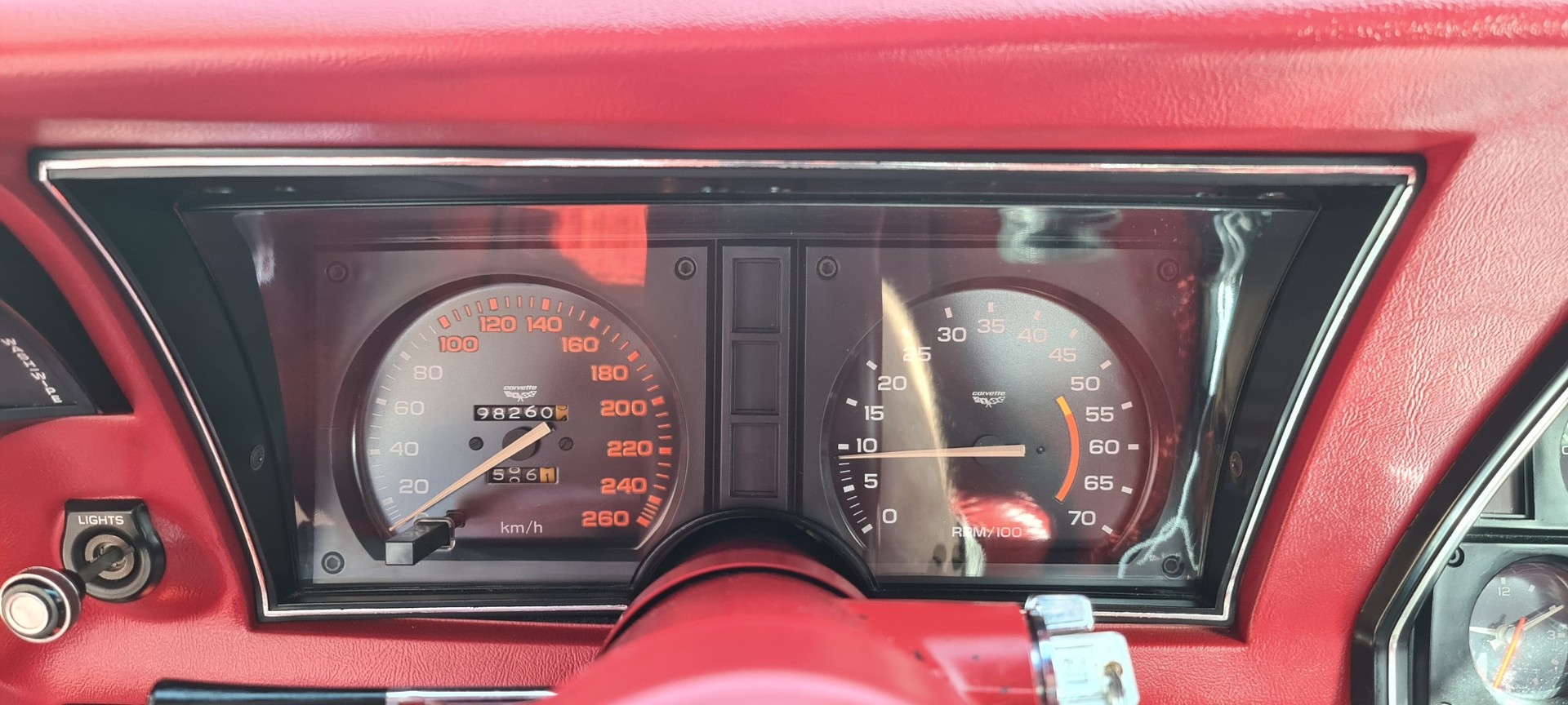 CHEVROLET C3 Targa, 25 Jahre Anniversary Edition-image-14