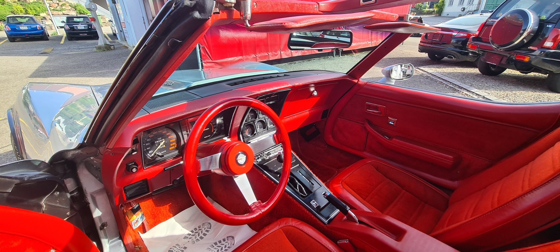 CHEVROLET C3 Targa, 25 Jahre Anniversary Edition-image-28