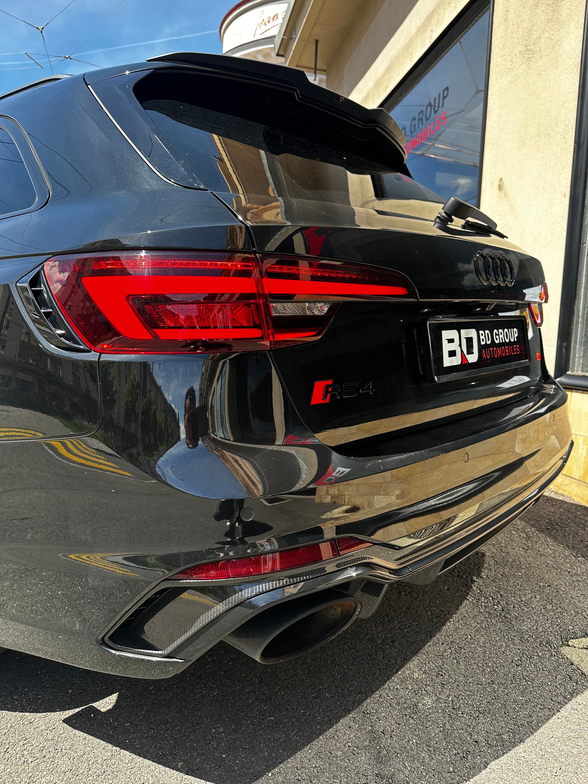 AUDI RS4 Avant 2.9 TFSI quattro tiptronic-image-8
