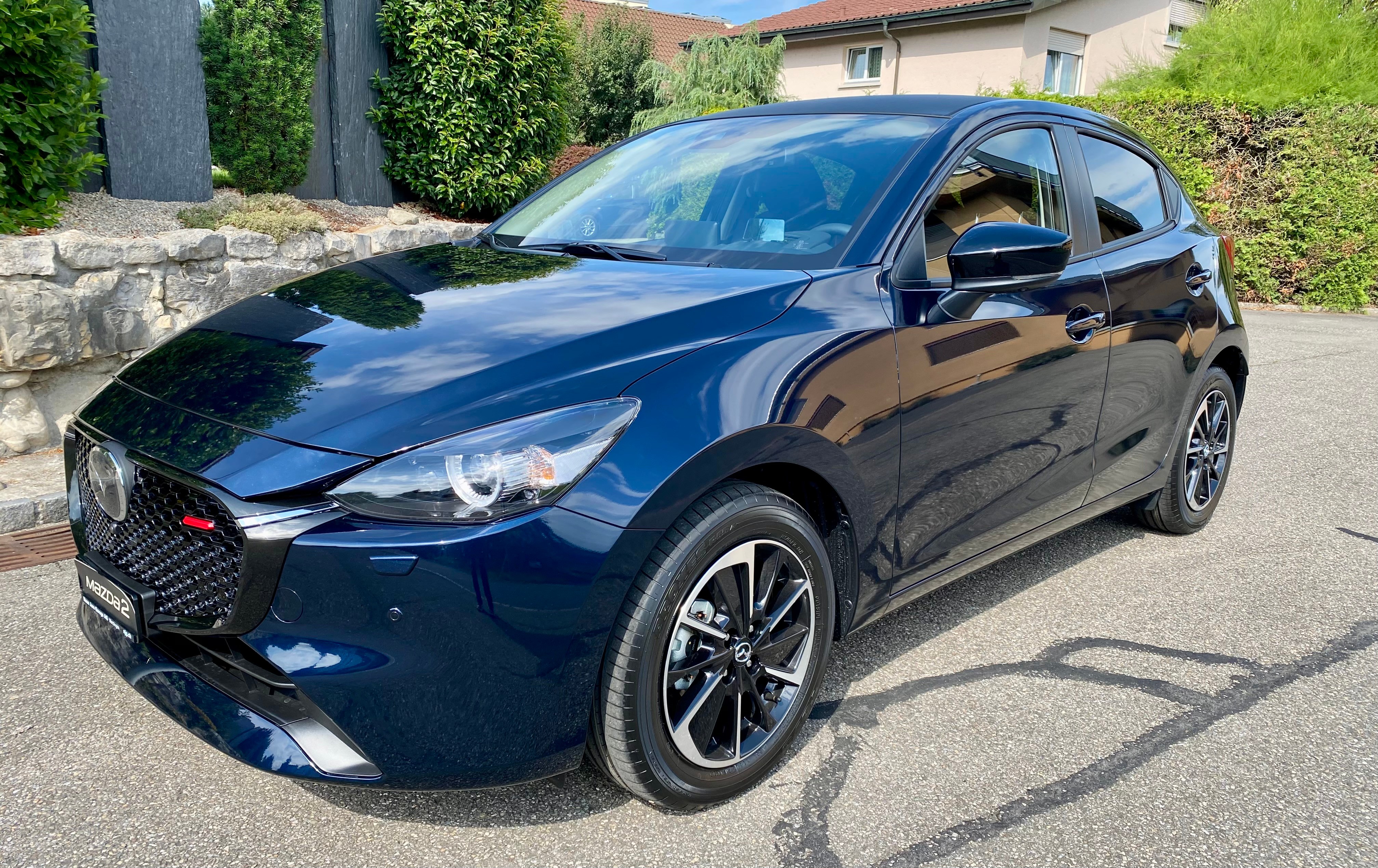 MAZDA  2 SKYACTIV-G 90 Homura Aka Automat (Kleinwagen)