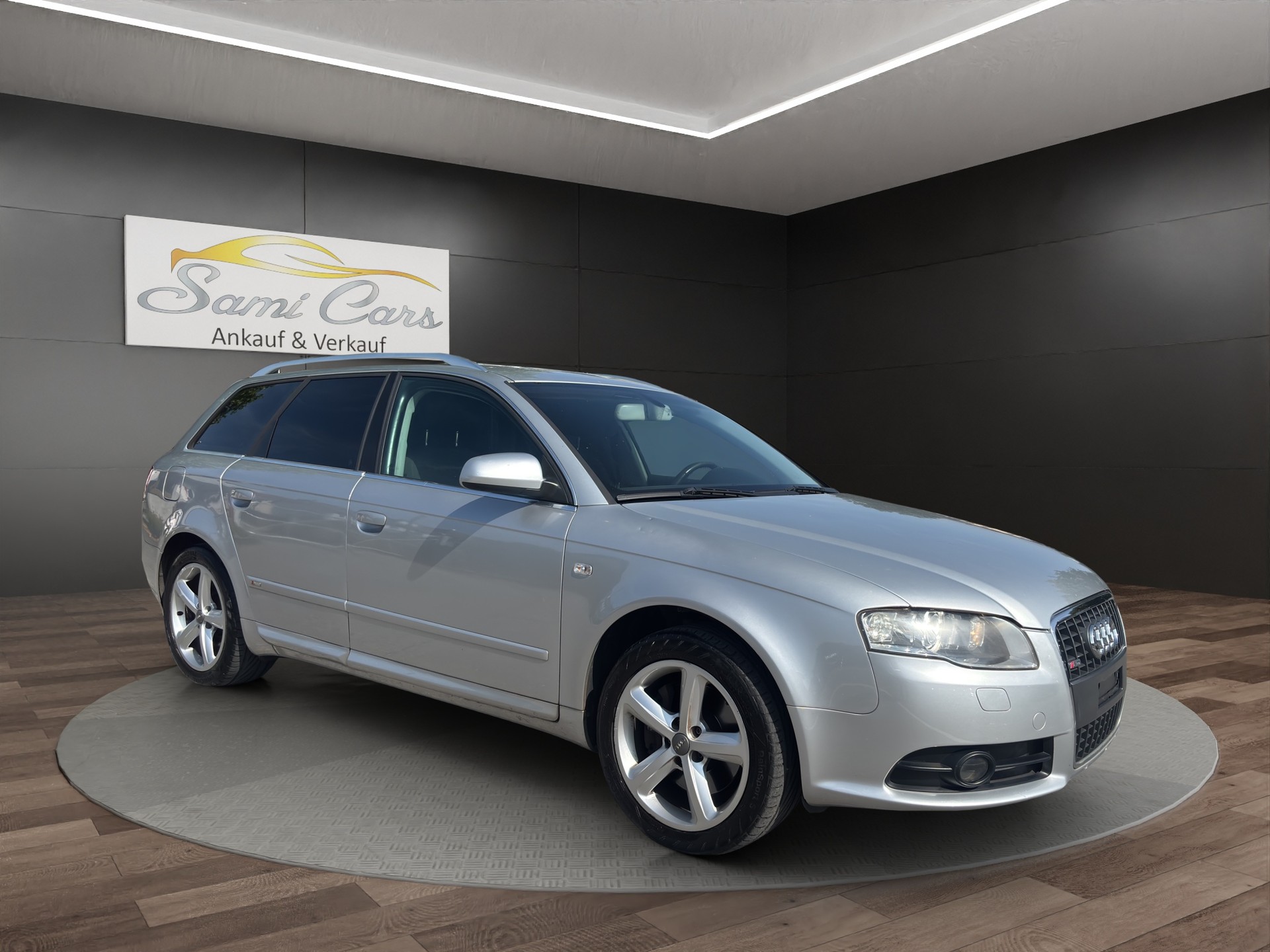 AUDI A4 Avant 2.0 Turbo FSI quattro