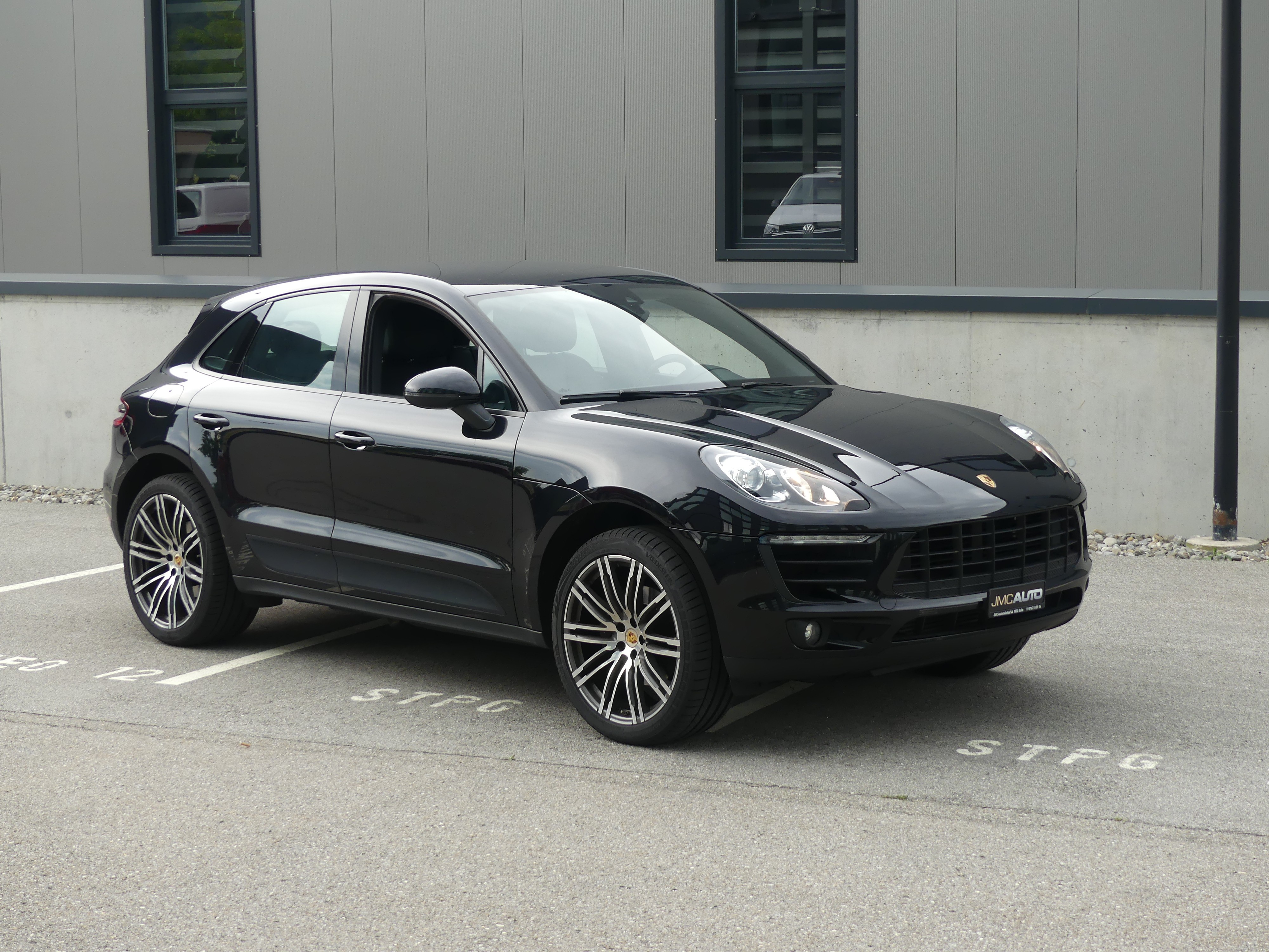 PORSCHE Macan PDK (SUV / GelÃ¤ndewagen)