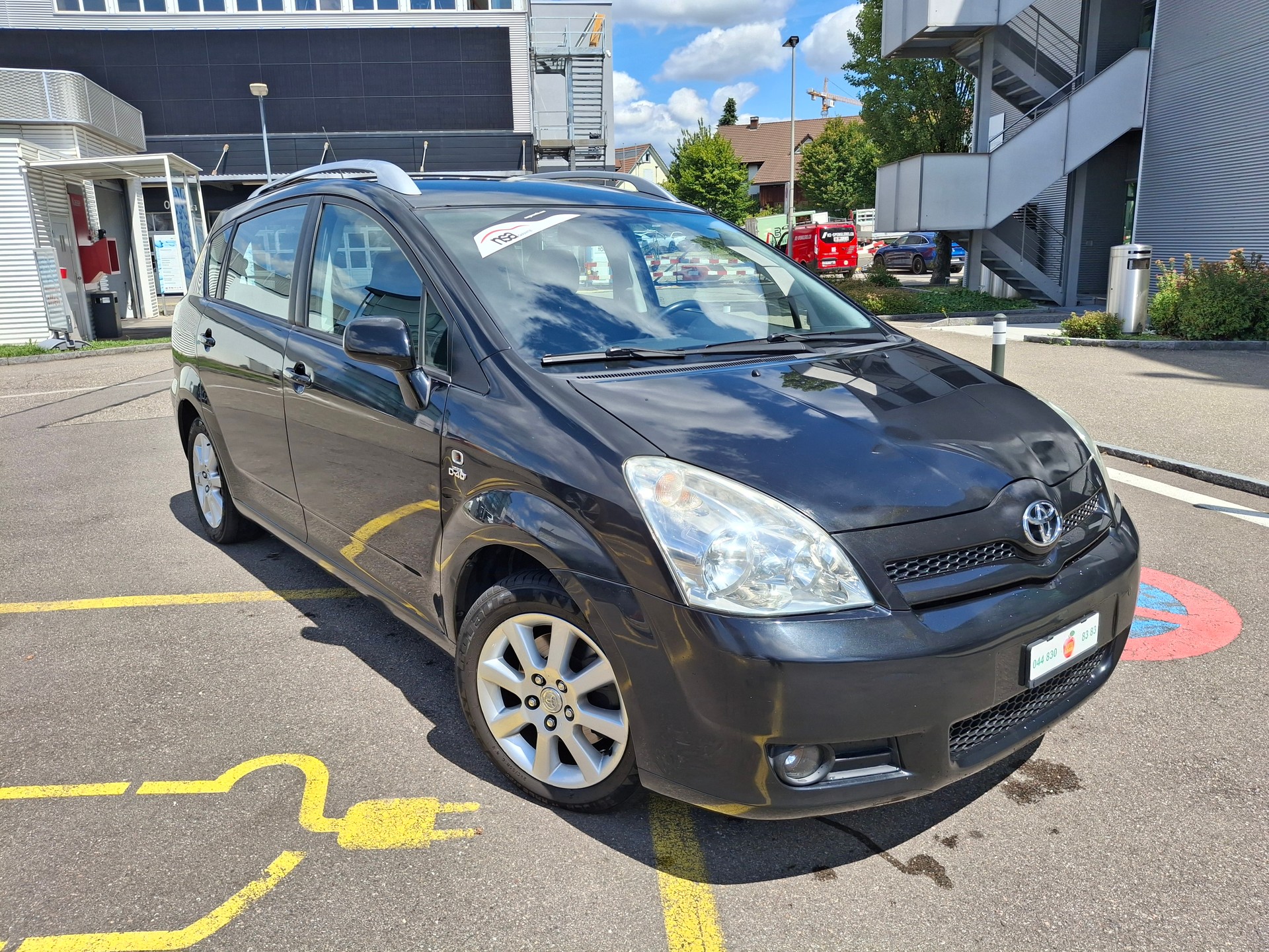 TOYOTA Corolla Verso 2.0 D-4D Linea Terra-showroom-element-1