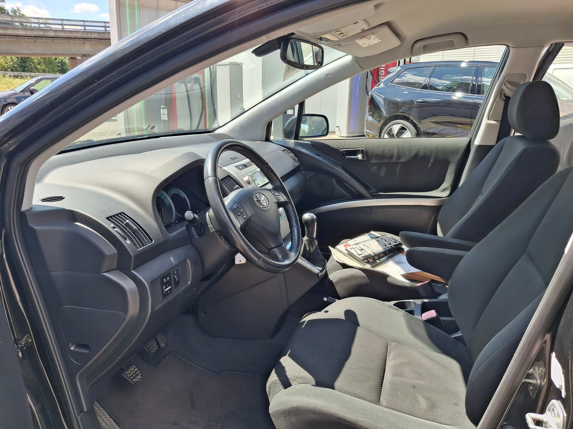 TOYOTA Corolla Verso 2.0 D-4D Linea Terra-showroom-element-2