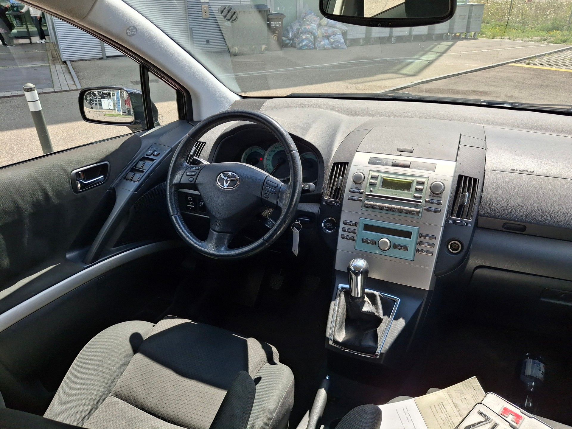 TOYOTA Corolla Verso 2.0 D-4D Linea Terra-showroom-element-3