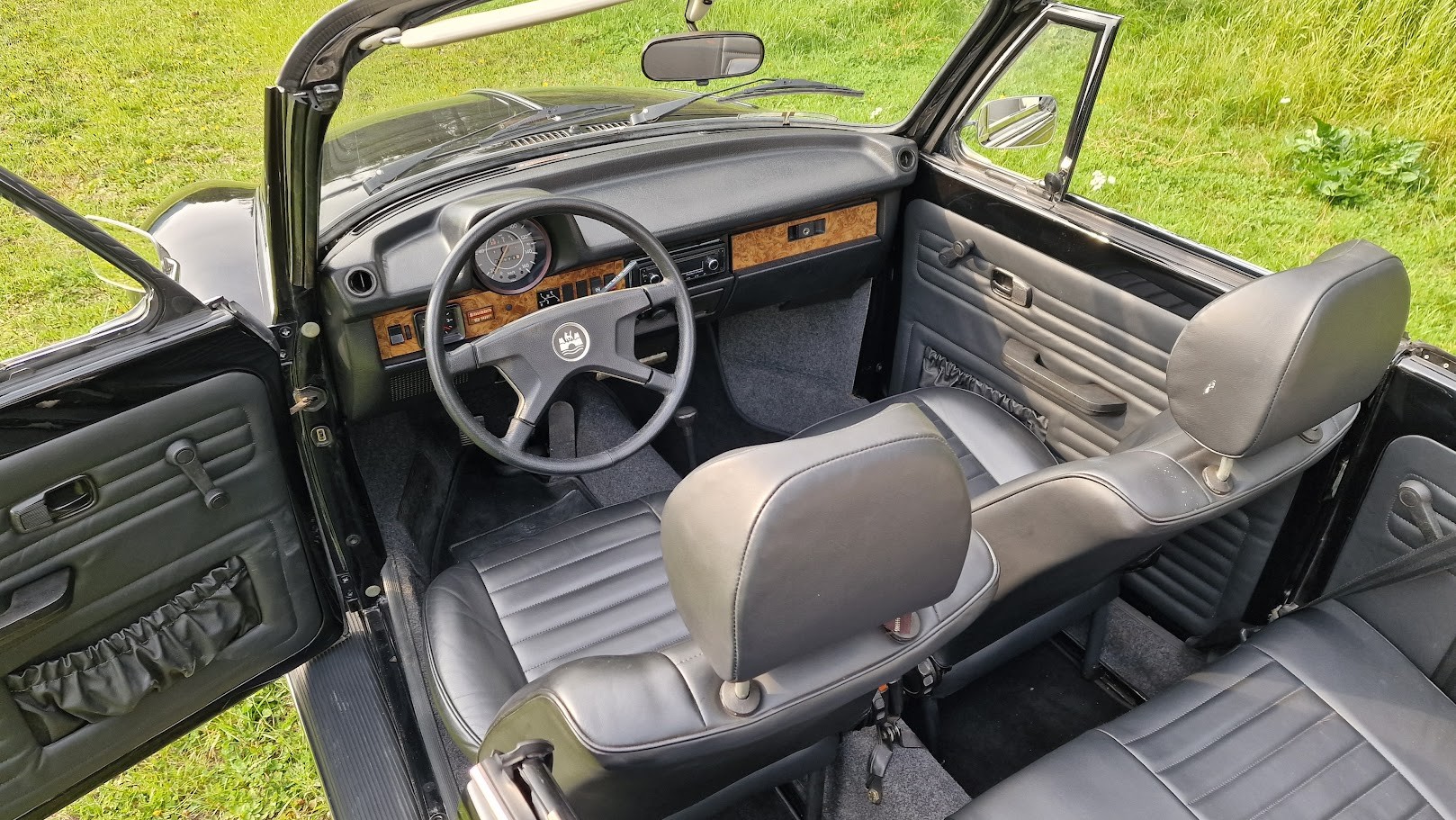 VW Cabriolet 1303 LS 1600 Bild 3