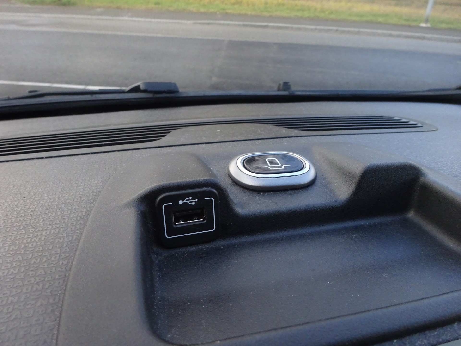 FIAT Panda 0.9 Twinair Turbo Climbing 4x4-image-13