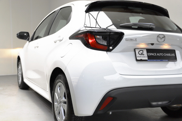 Image MAZDA 2 2 Hybrid Centre-line