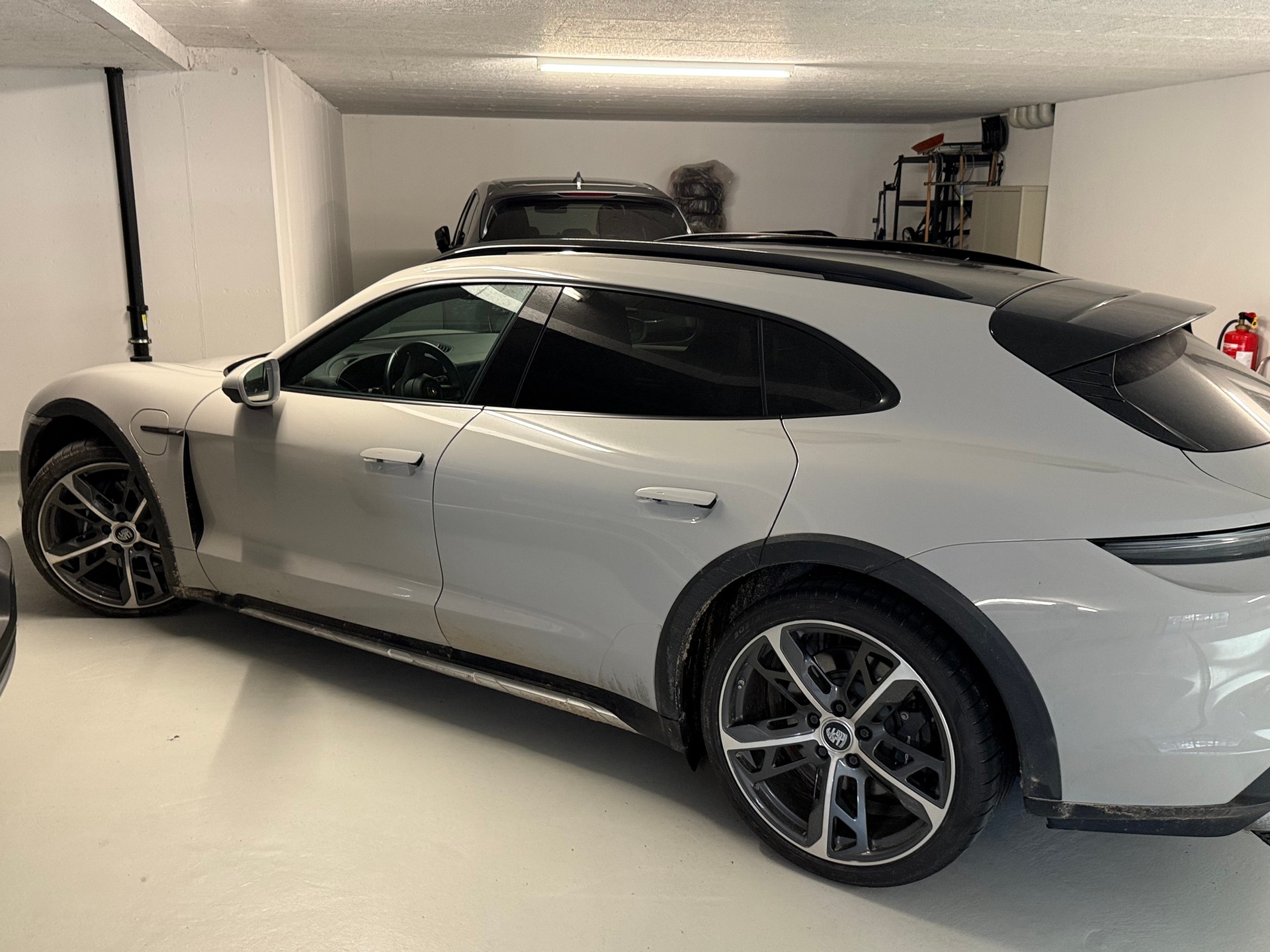 PORSCHE Taycan Sport Turismo Performance Plus 93,4kWh