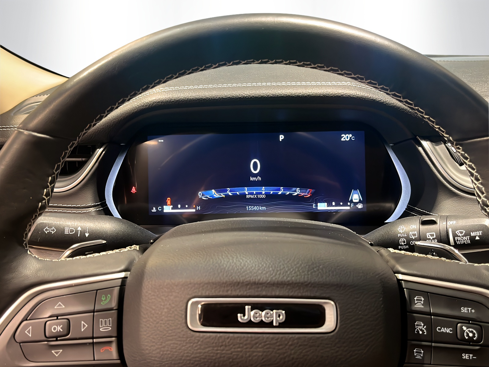 JEEP Grand Cherokee 3.6-V6 LIMITED AWD 4x4 Lang-image-8