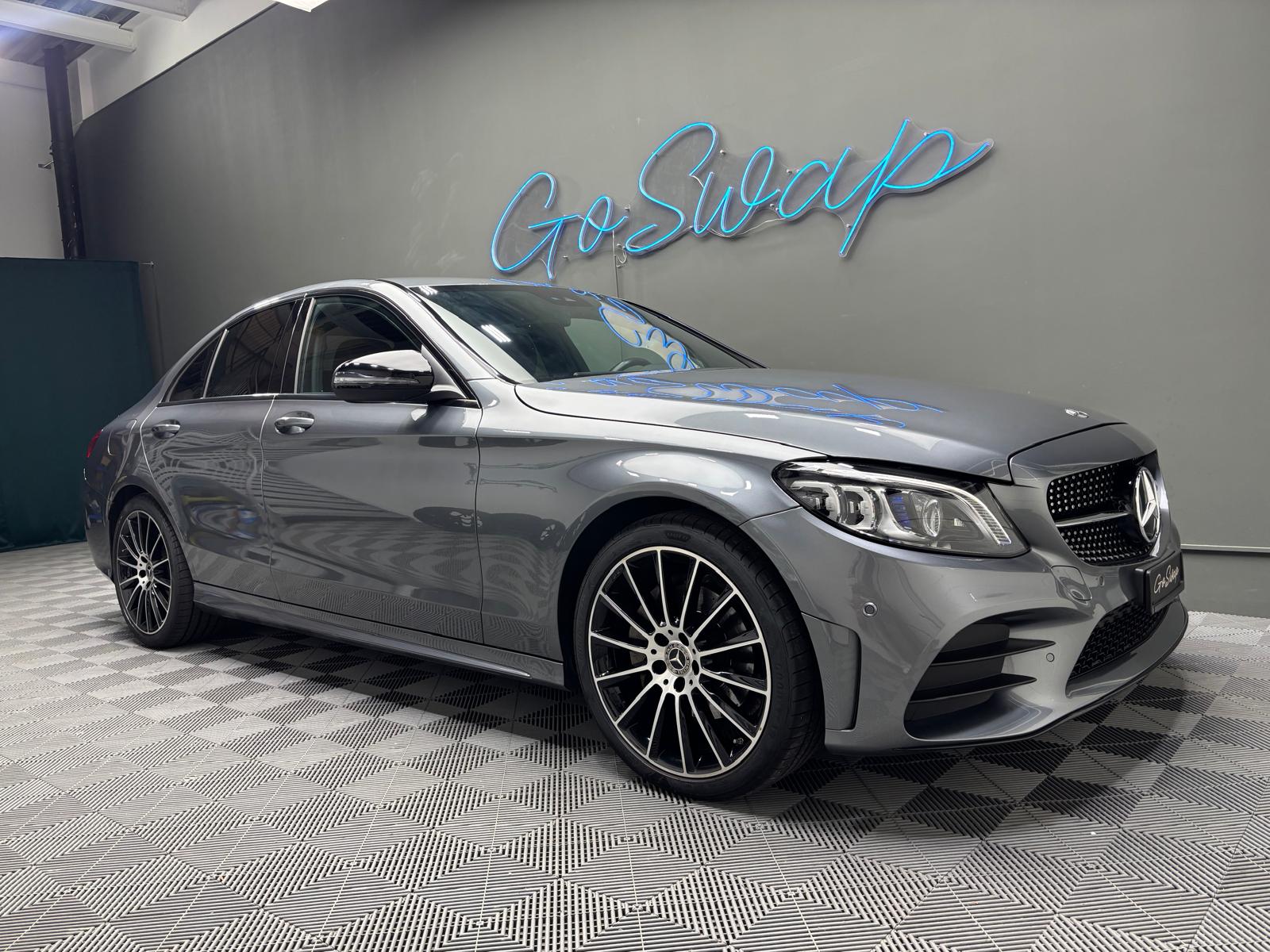 MERCEDES-BENZ C 200 4Matic AMG Line 9G-Tronic