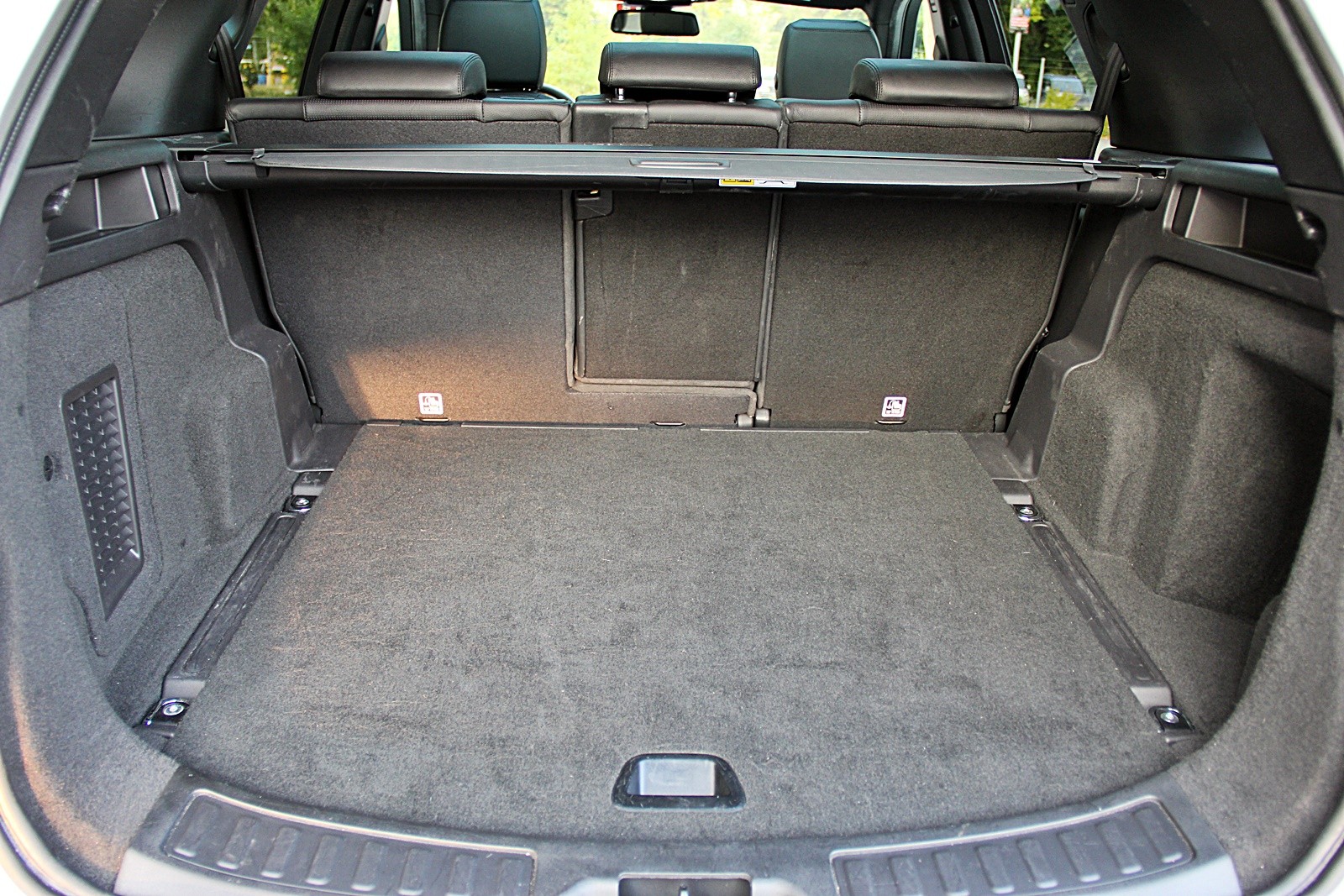 LAND ROVER Discovery Sport 2.0 TD4 HSE AT9-image-13