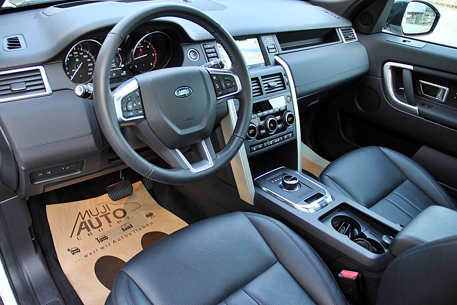 LAND ROVER Discovery Sport 2.0 TD4 HSE AT9-image-8
