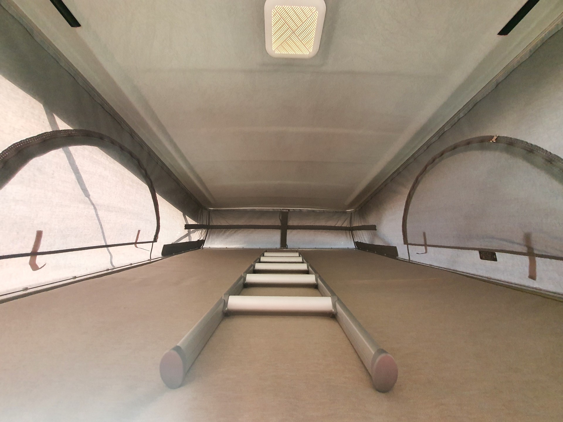 HYMER SYDNEY unter 5m! ab MFK & Service! À vendre