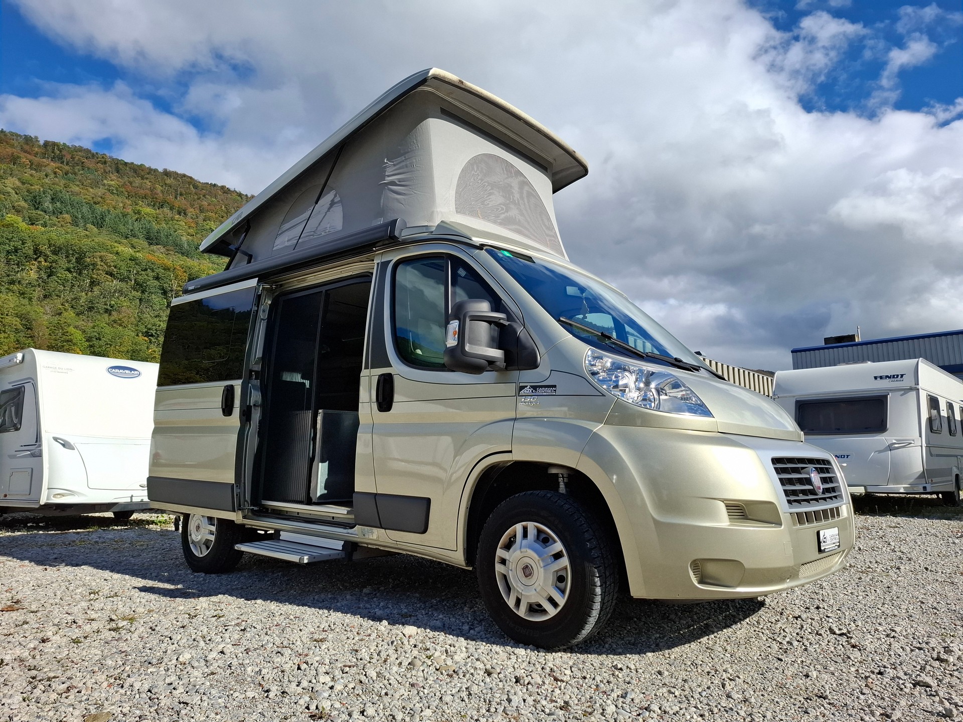 HYMER SYDNEY unter 5m! ab MFK & Service! À vendre
