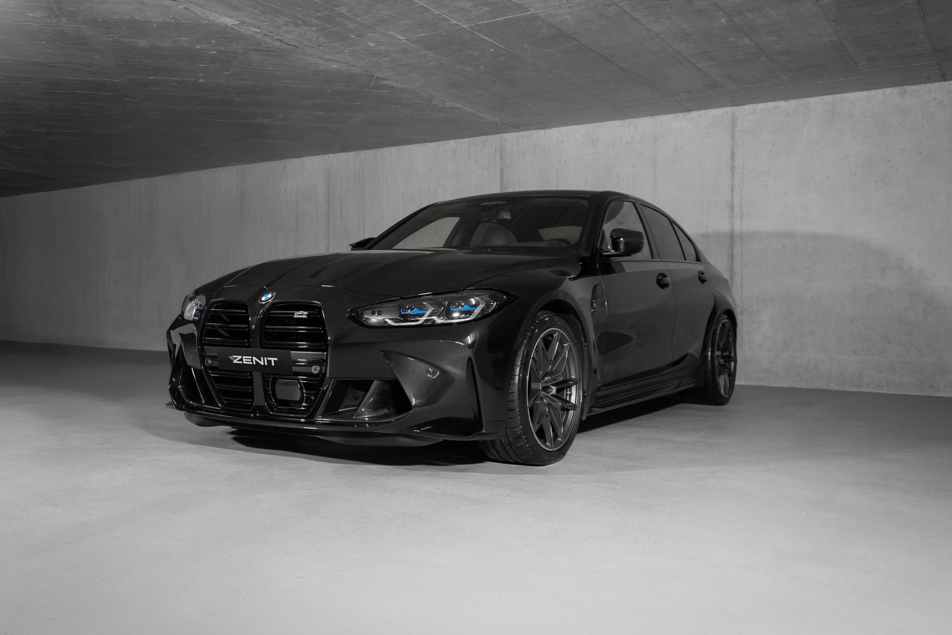 BMW M3 Competition M xDrive-showroom-element-1