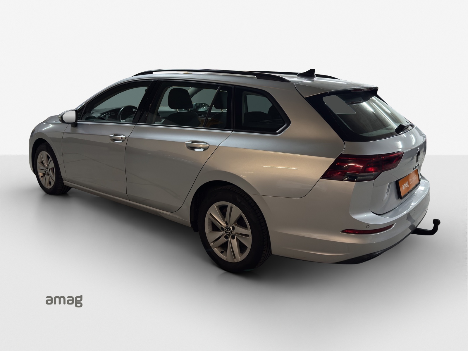 VW Golf Variant 1.0 eTSI mHEV Life DSG-showroom-element-2