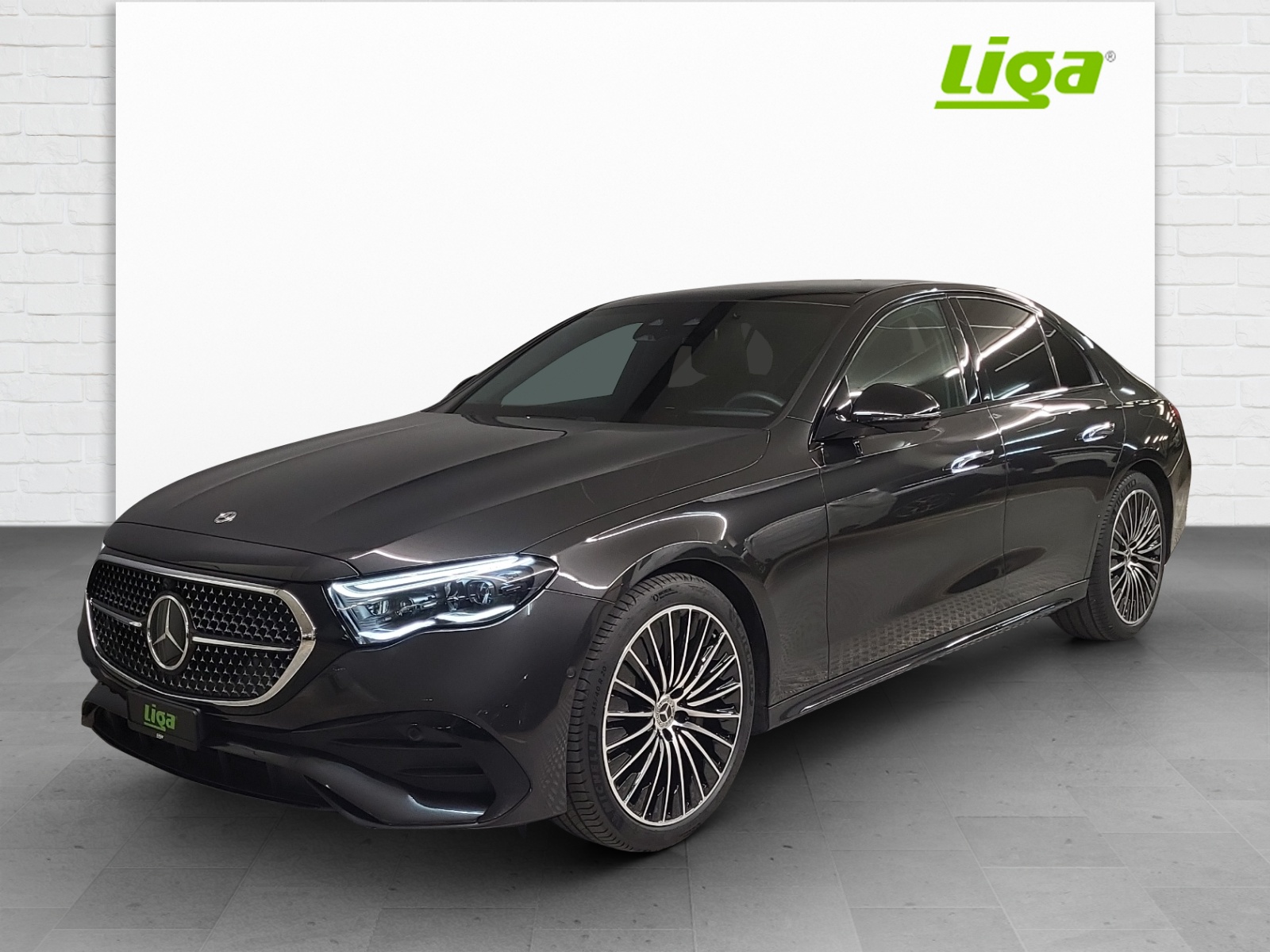 MERCEDES-BENZ E 200 AMG Line (Limousine) Mercedes MERCEDES-BENZ E 200 AMG Line (Limousine)