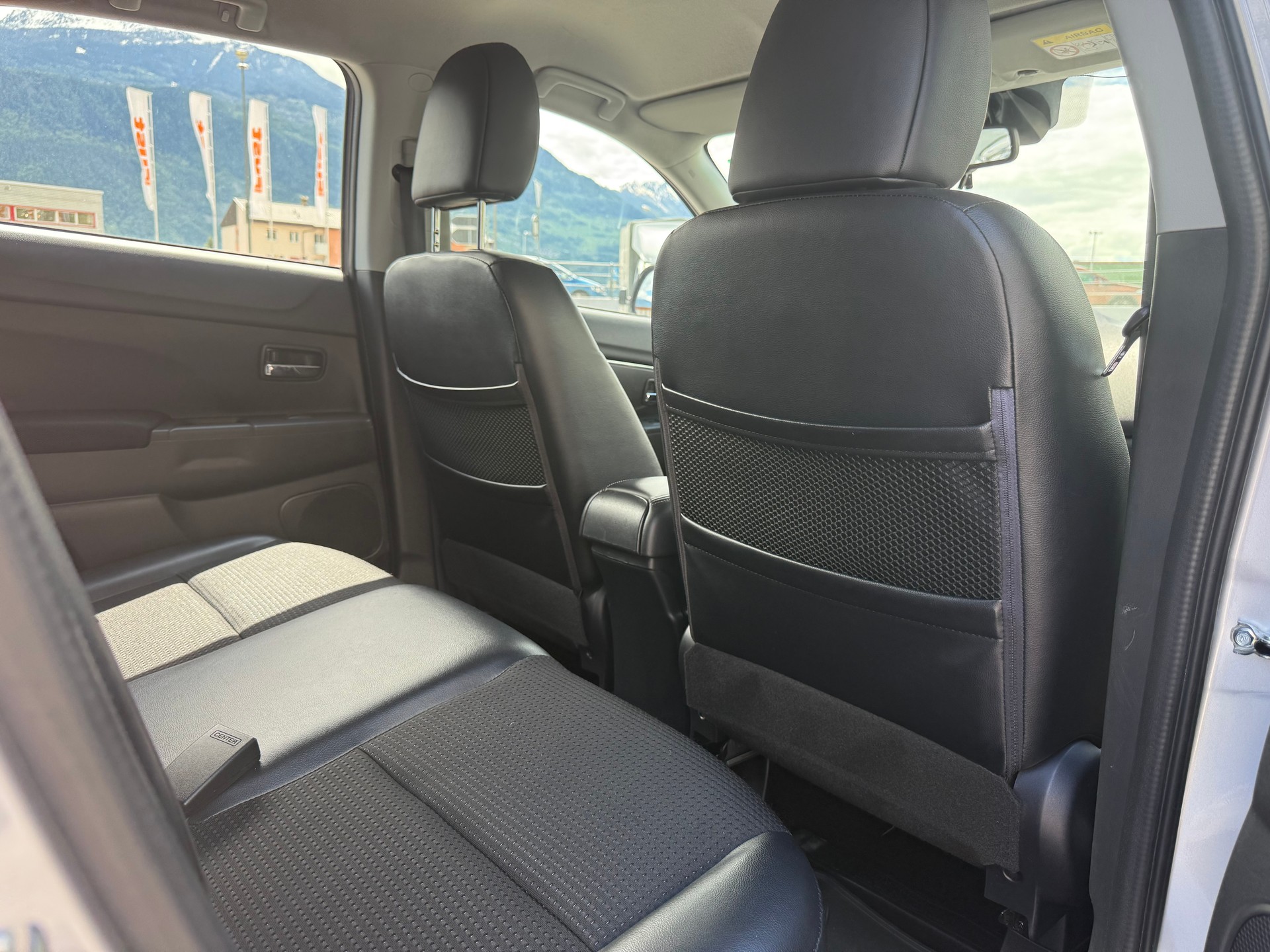 CITROEN C4 Aircross 1.6 HDi Exclusive 4WD-image-7