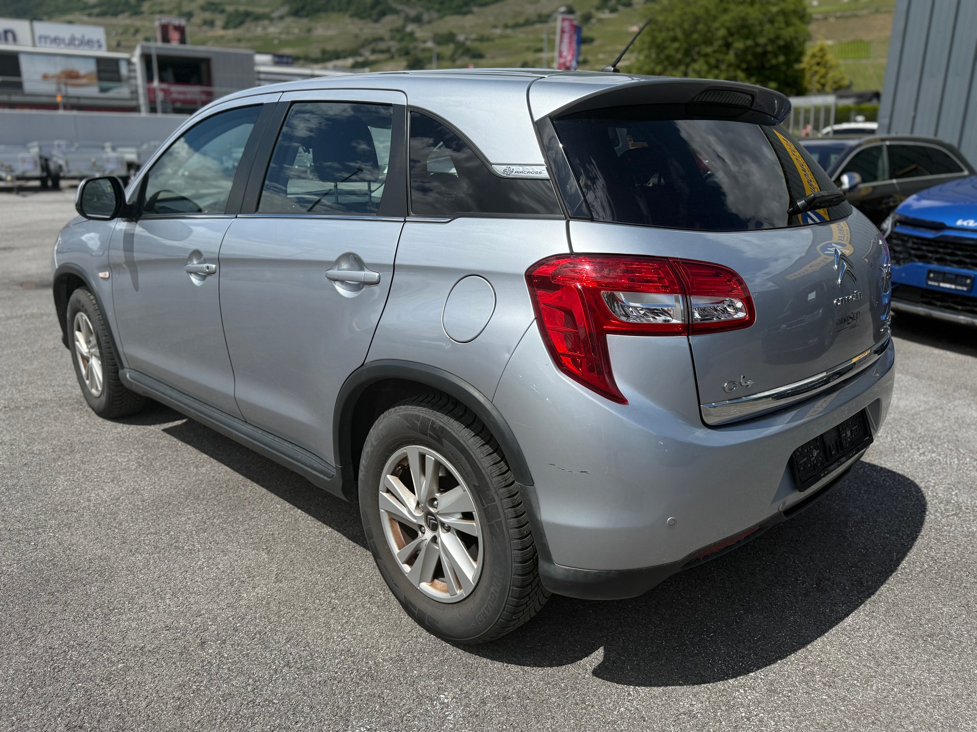 CITROEN C4 Aircross 1.6 HDi Exclusive 4WD-image-4