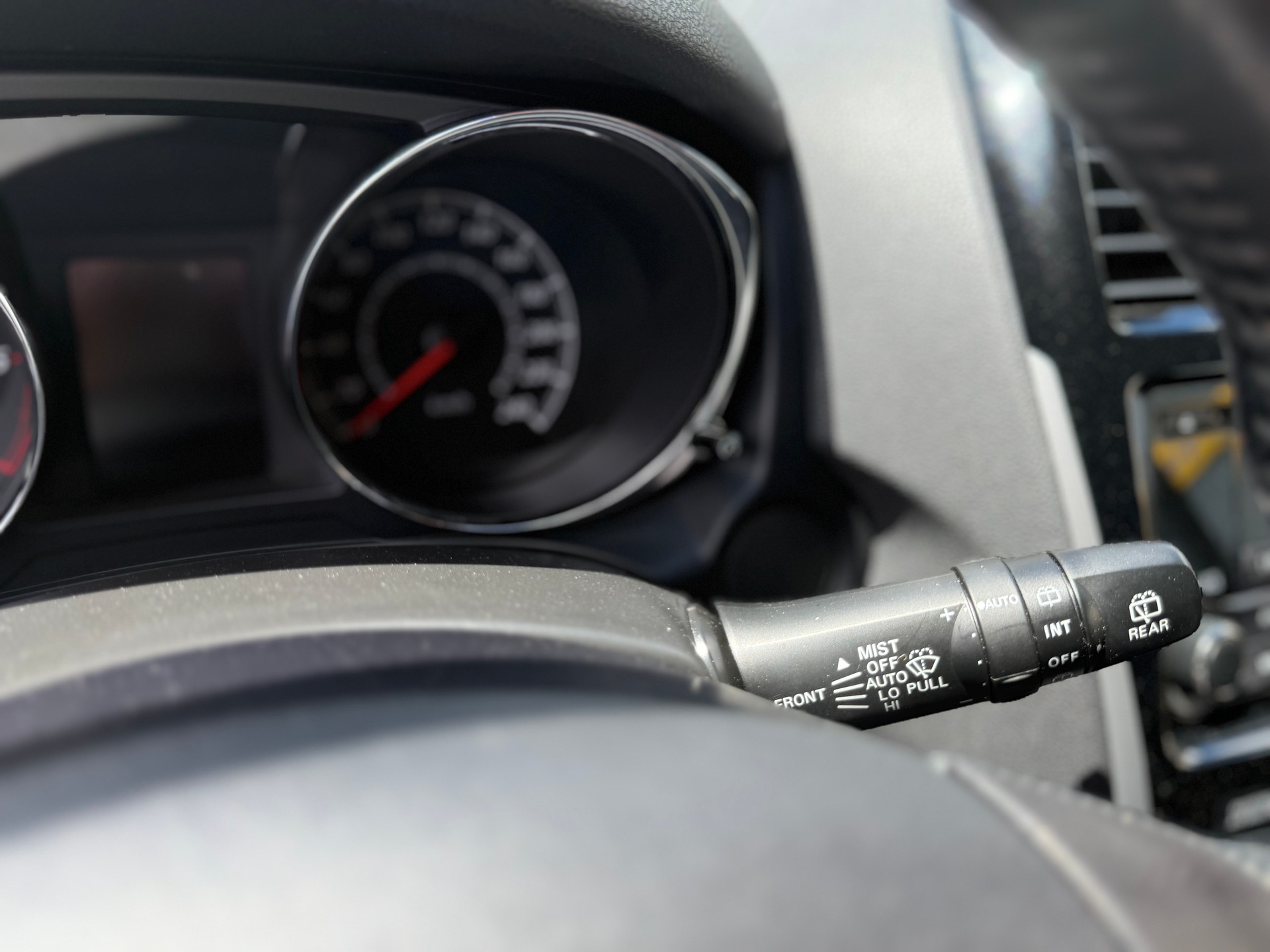 CITROEN C4 Aircross 1.6 HDi Exclusive 4WD-image-14