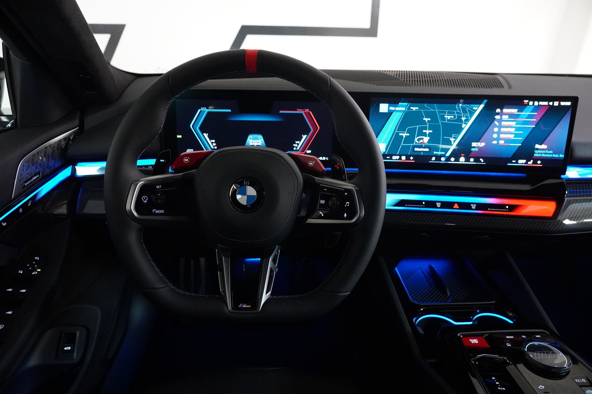 BMW M5 xDrive-image-19