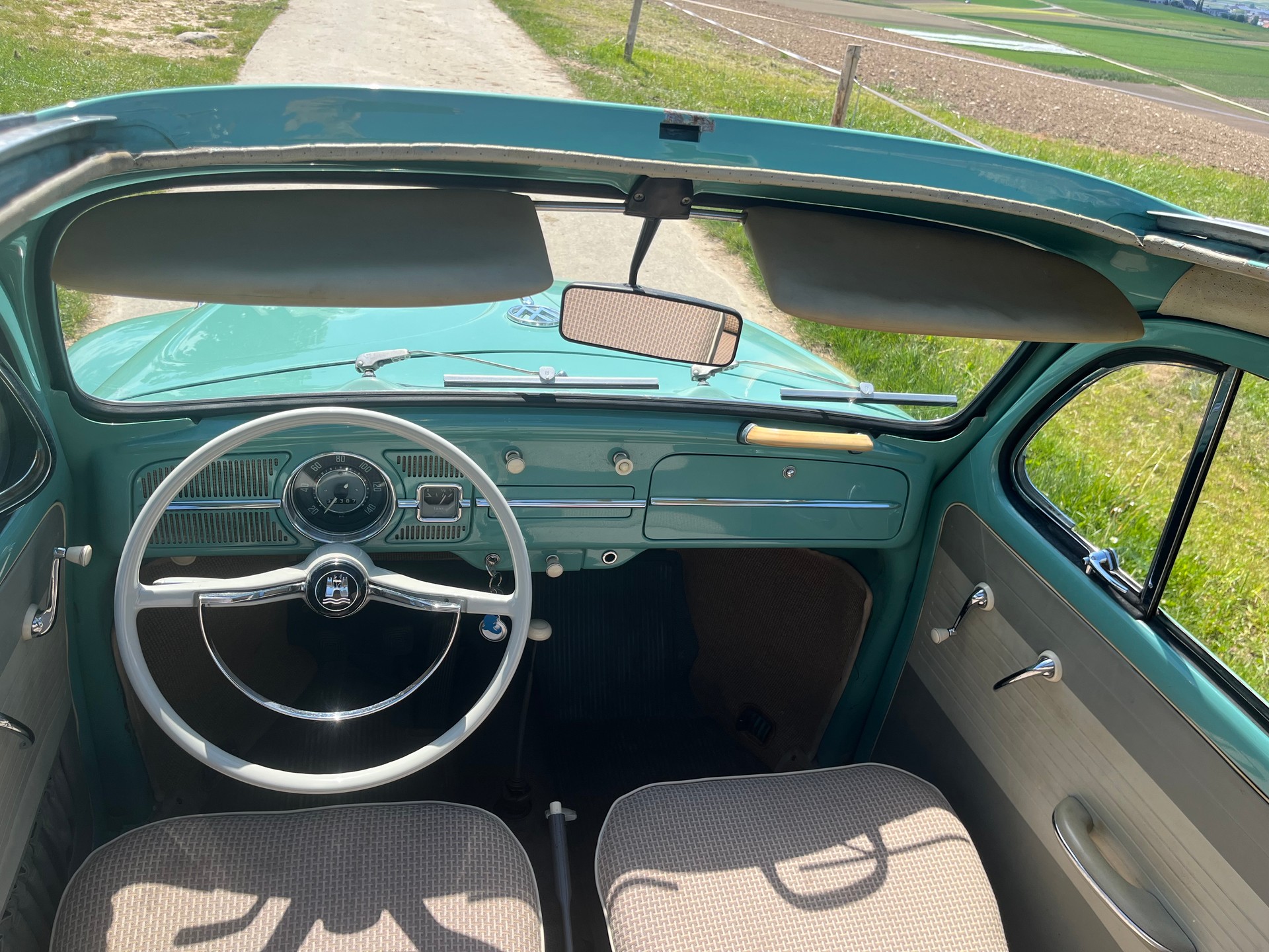 VW VW 1200 De Luxe Sedan Faltdach-image-3