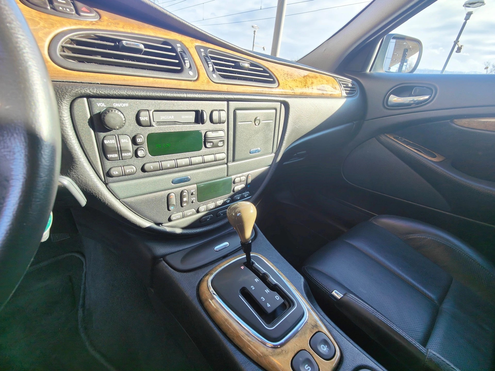 JAGUAR S-Type Sport 3.0 V6-image-8