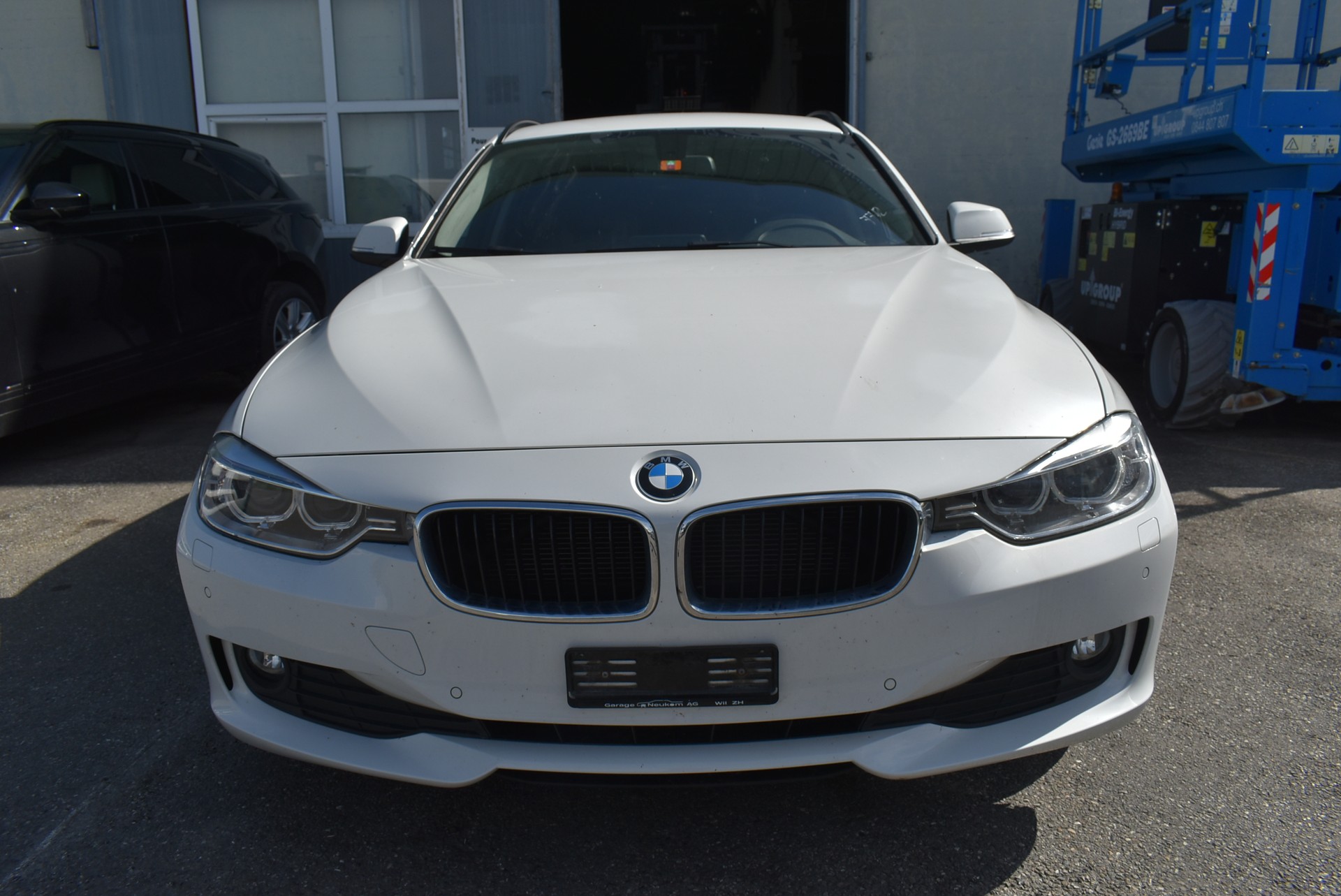 BMW 320d xDrive Touring Steptronic-image-10