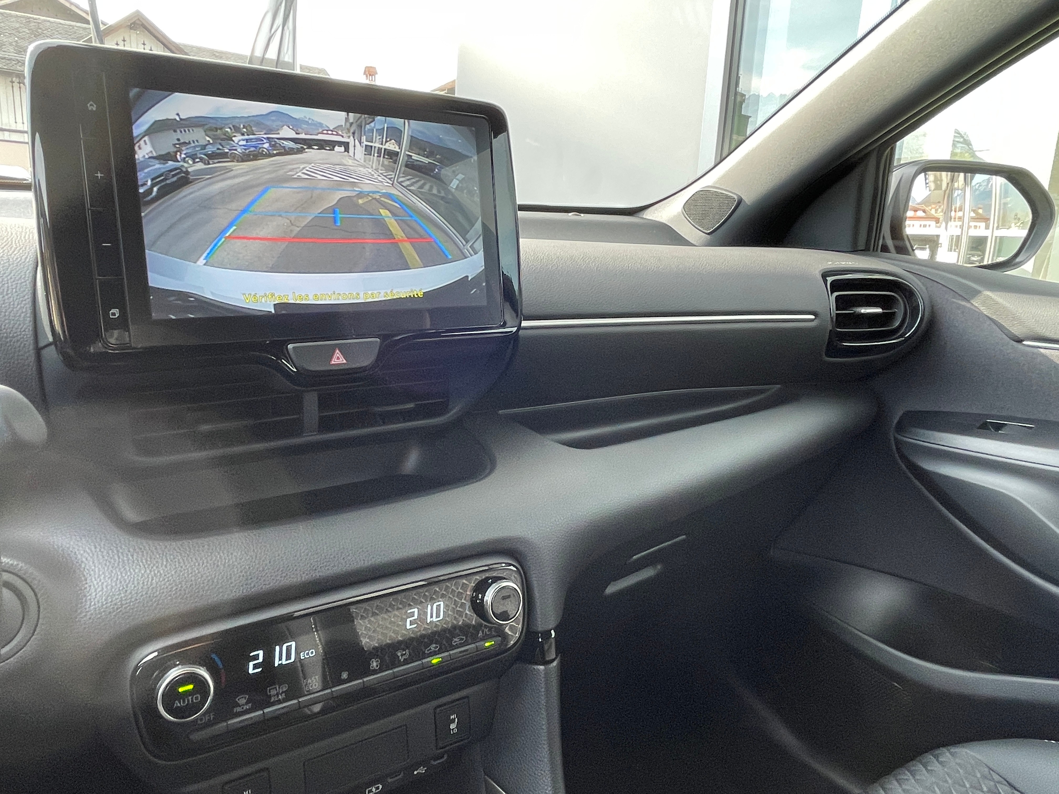 Image MAZDA 2 2 Hybrid Homura