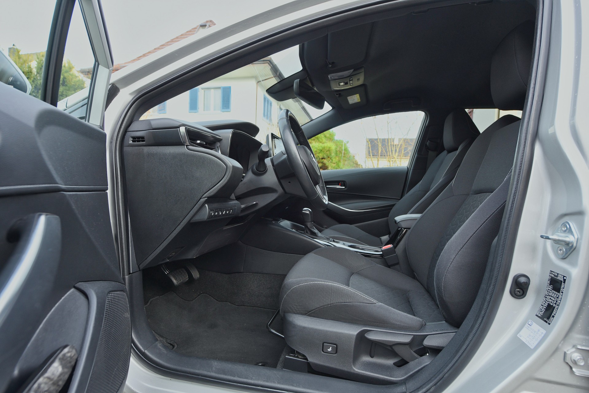 SUZUKI Swace 1.8 Hybrid Compact Top E-CVT-image-4