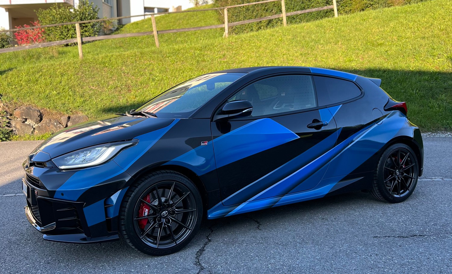 TOYOTA Yaris 1.6 GR Sport A