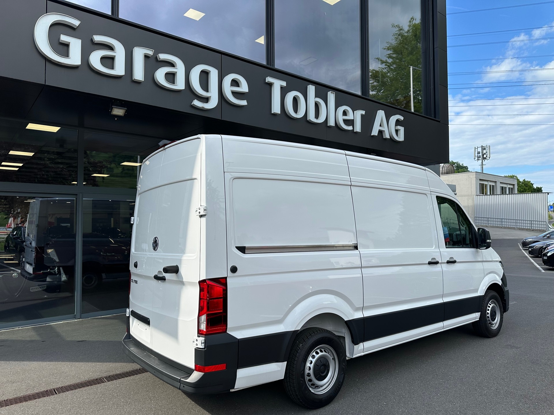 VW Crafter 35 2.0 BiTDI L3 A-image-12
