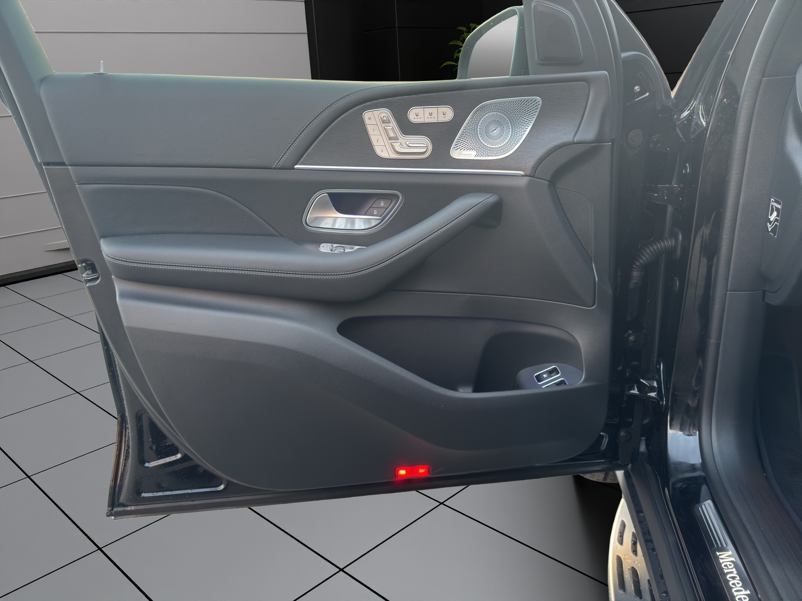 Image MERCEDES-BENZ GLE-400 GLE 400 e EQ Star 4Matic 9G-Tronic