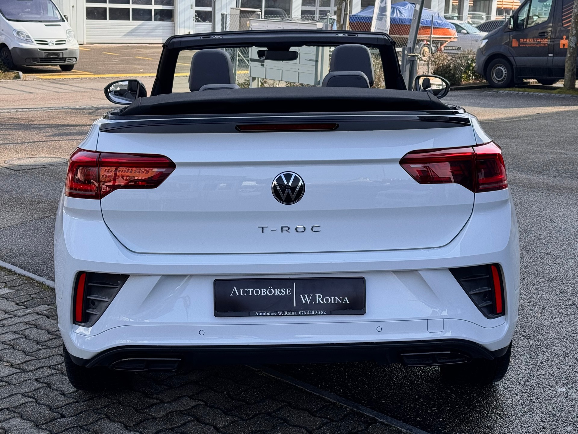 VW T-Roc Cabriolet 1.5 TSI EVO R-Line DSG-showroom-element-3